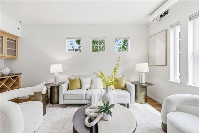 731 Seneca Terrace, Sunnyvale, CA 94087