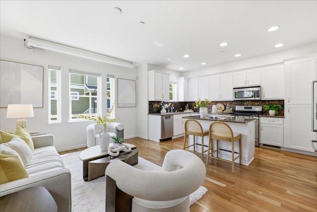 731 Seneca Terrace, Sunnyvale, CA 94087