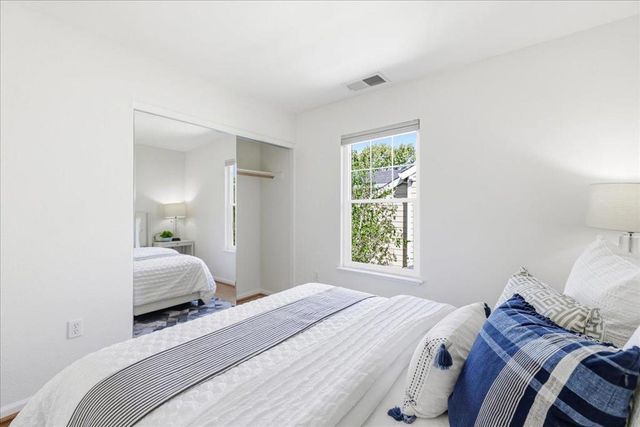 731 Seneca Terrace, Sunnyvale, CA 94087