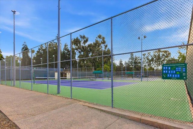 731 Seneca Terrace, Sunnyvale, CA 94087