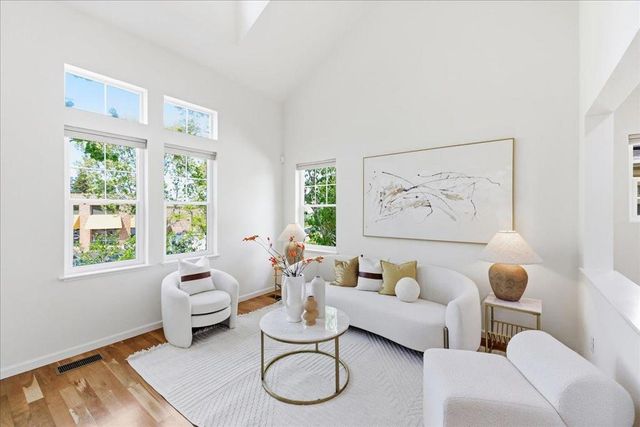 731 Seneca Terrace, Sunnyvale, CA 94087