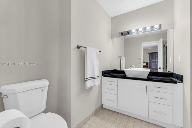 7421 SW 14th Court, North Lauderdale, FL 33068