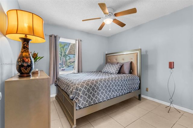 7421 SW 14th Court, North Lauderdale, FL 33068
