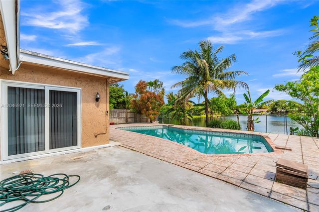 7421 SW 14th Court, North Lauderdale, FL 33068