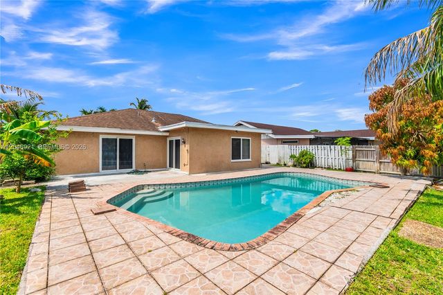7421 SW 14th Court, North Lauderdale, FL 33068