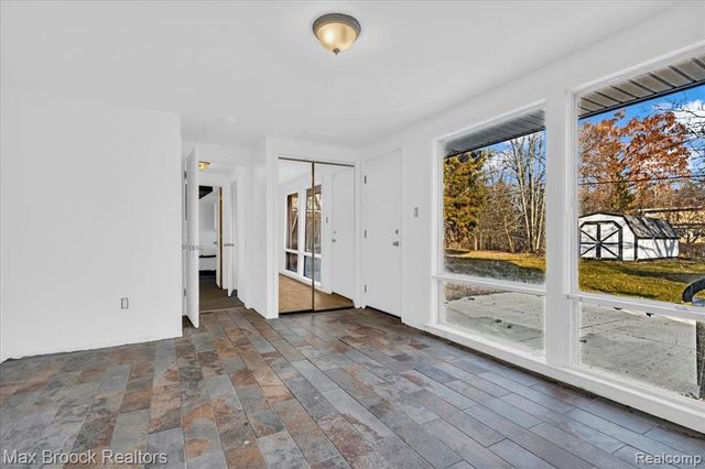 29676 Westbrook Parkway, Southfield, MI 48076