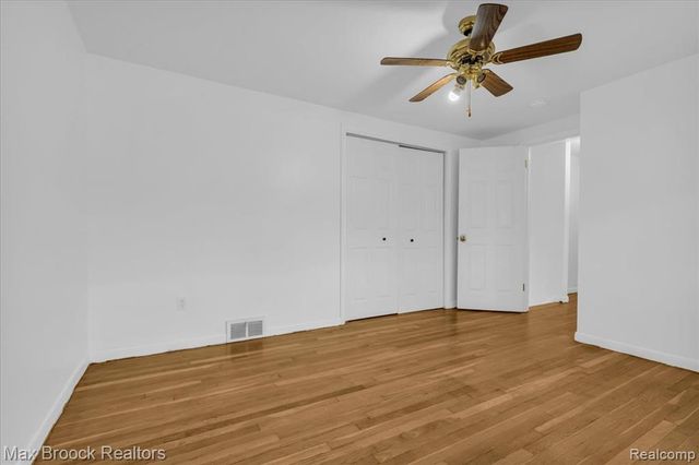 29676 Westbrook Parkway, Southfield, MI 48076