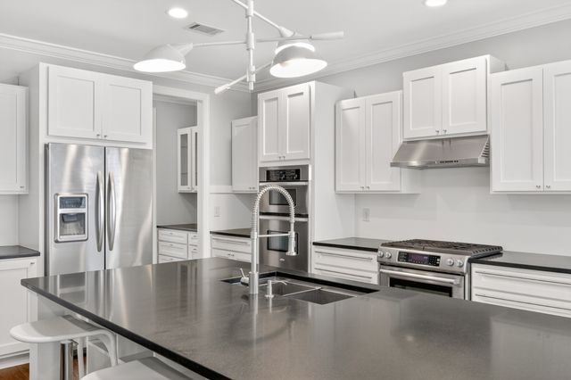 2337 Clare Park Dr, Franklin, TN 37069