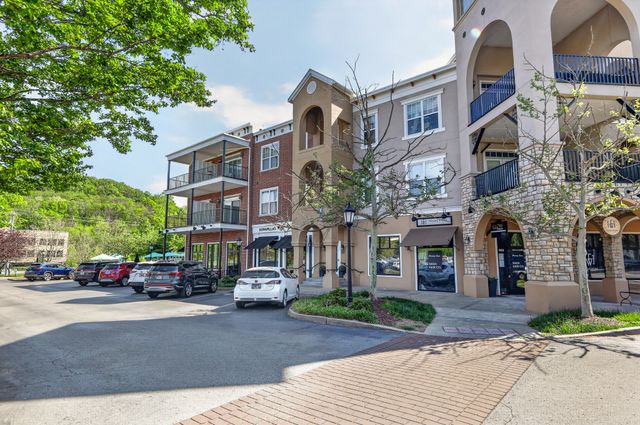 2337 Clare Park Dr, Franklin, TN 37069