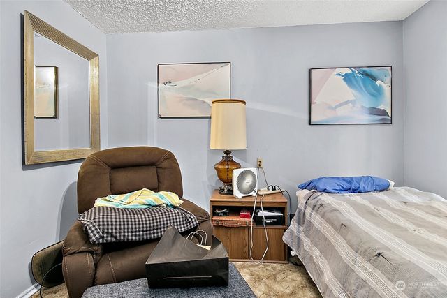 2416 NE 16th Street, Renton, WA 98056