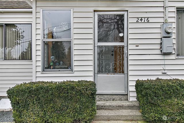 2416 NE 16th Street, Renton, WA 98056