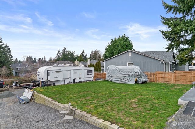 2416 NE 16th Street, Renton, WA 98056