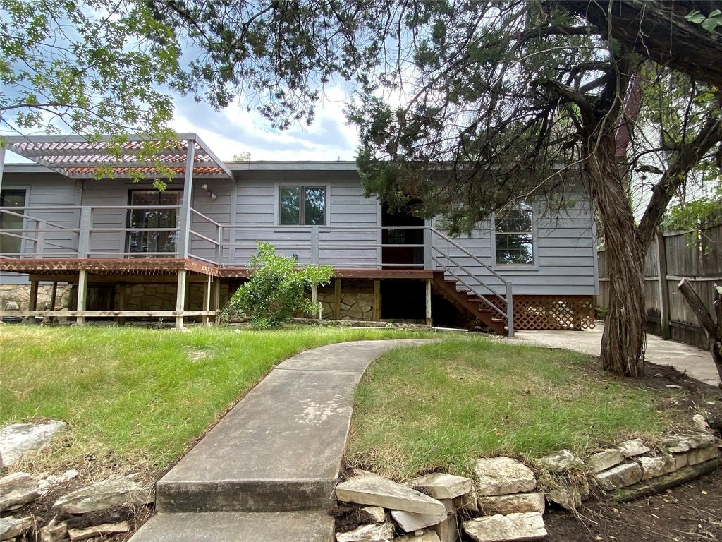 1516 Lisa DR B, Austin, TX 78733