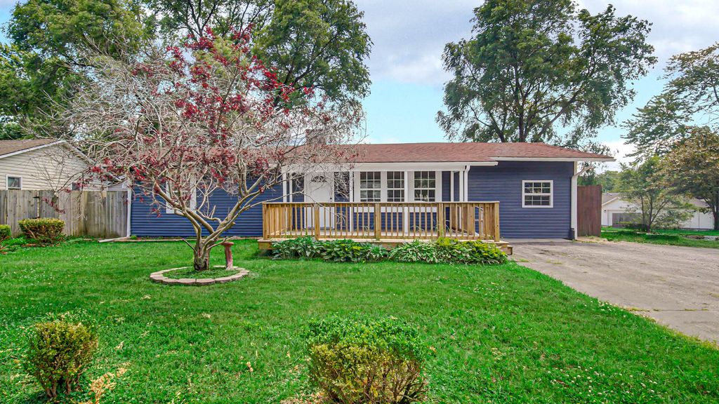 2933 W 38th Place, Hobart, IN 46342