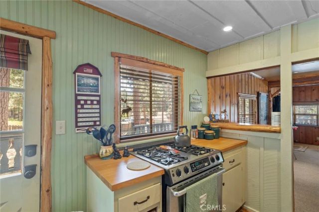 459 Edgemoor, Big Bear Lake, CA 92315