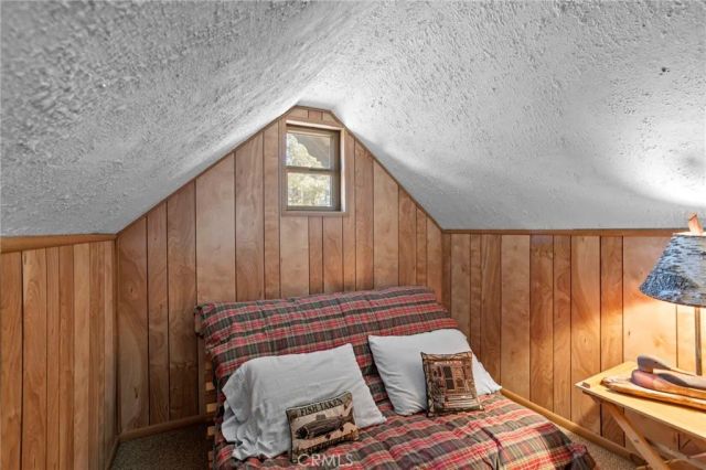 459 Edgemoor, Big Bear Lake, CA 92315