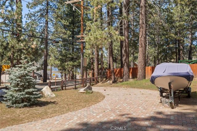 459 Edgemoor, Big Bear Lake, CA 92315