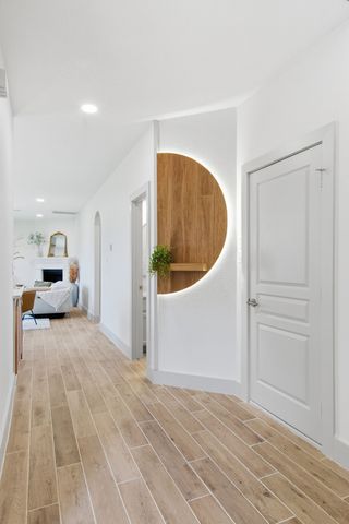 1902 Bentwood Court, Grapevine, TX 76051