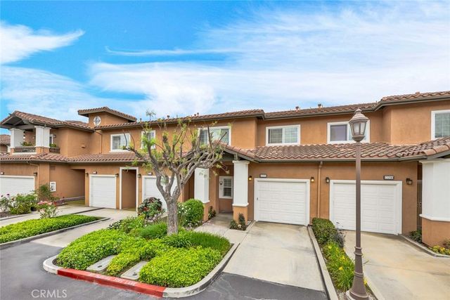 17772 Independence Ln, Fountain Valley, CA 92708