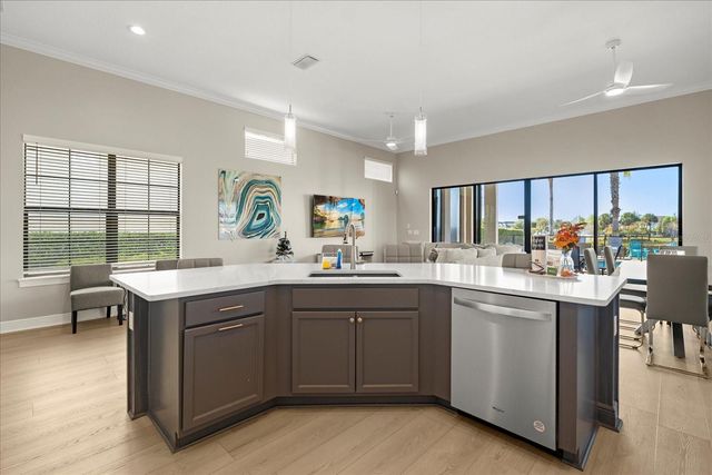 834 GOLDEN BEAR DRIVE, Reunion, FL 34747