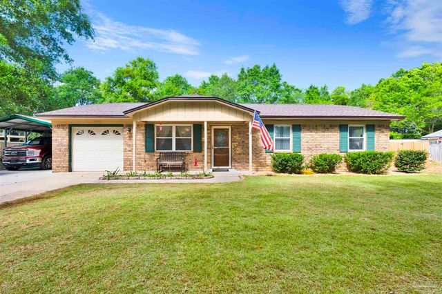 5131 Oakleaf Dr, Pace, FL 32571