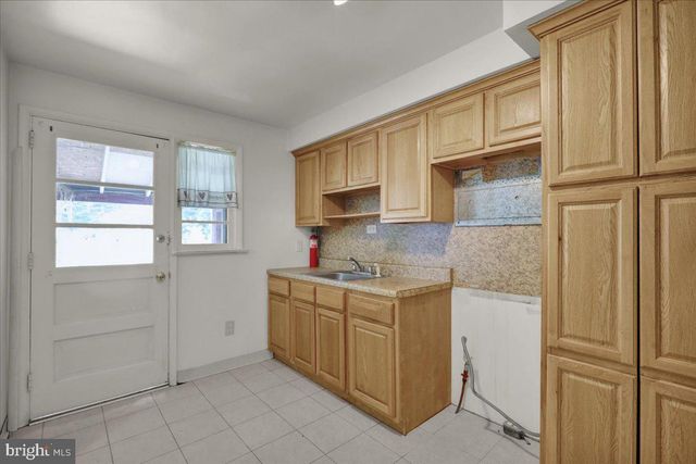 1257 FREMONT ST, Lancaster, PA 17603