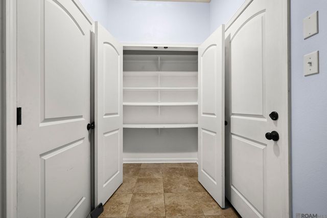 11371 Rossow Ct, Denham Springs, LA 70726