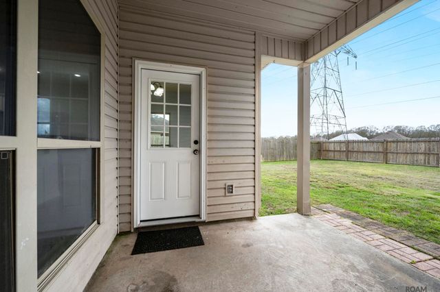 11371 Rossow Ct, Denham Springs, LA 70726