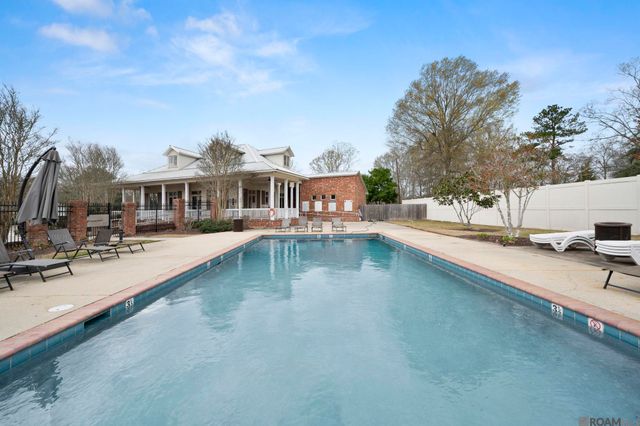 11371 Rossow Ct, Denham Springs, LA 70726