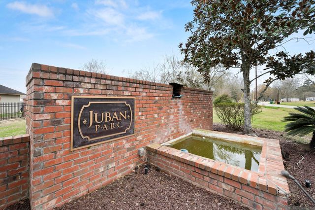 11371 Rossow Ct, Denham Springs, LA 70726