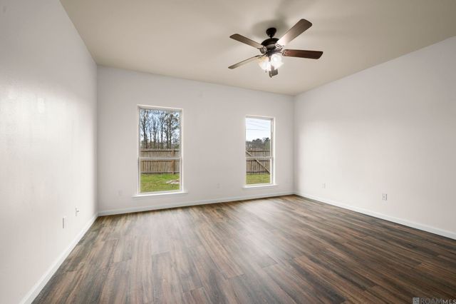 11371 Rossow Ct, Denham Springs, LA 70726