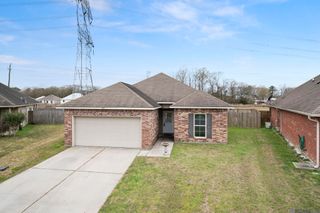 11371 Rossow Ct, Denham Springs, LA 70726
