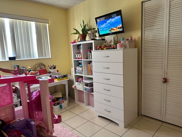 7960 NW 174th Street, Hialeah, FL 33015