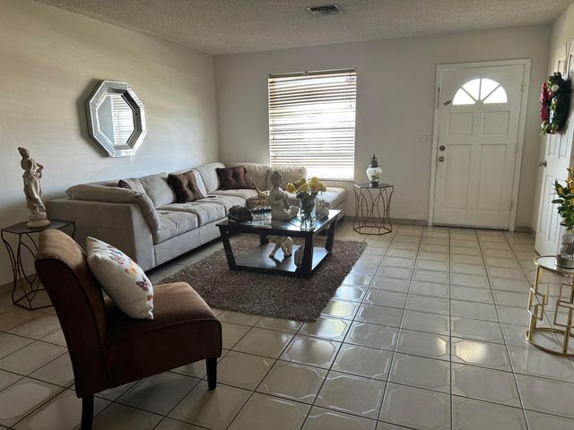 7960 NW 174th Street, Hialeah, FL 33015