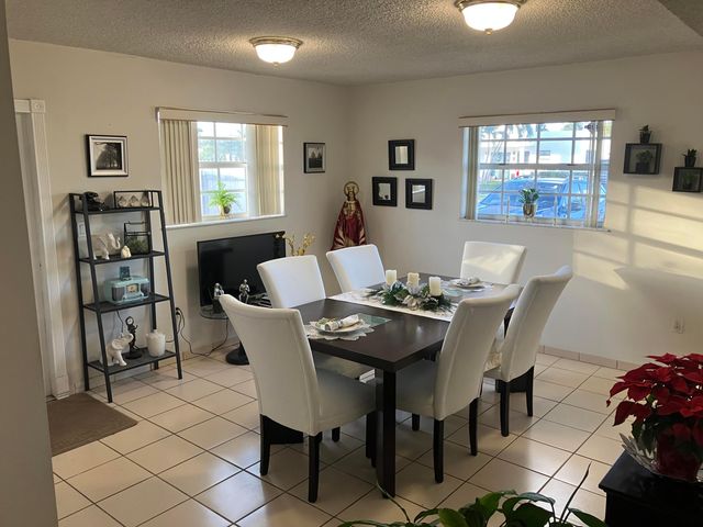 7960 NW 174th Street, Hialeah, FL 33015
