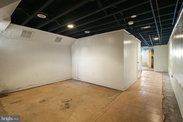 724 RESERVOIR ST, Baltimore, MD 21217