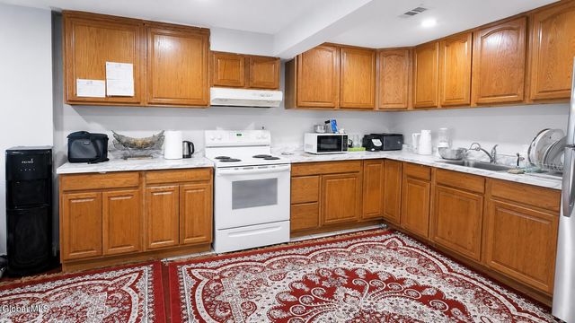 250 Yates Street, Albany, NY 12208