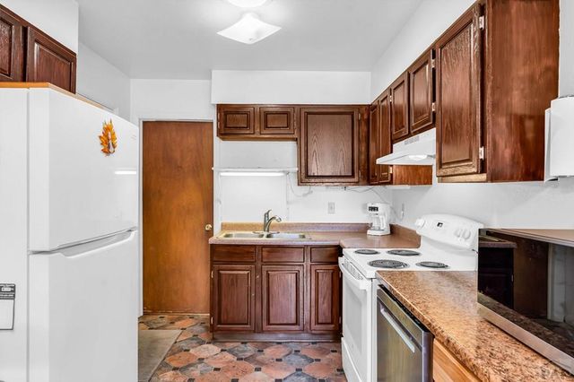 228 W 3rd St, Florence, CO 81226