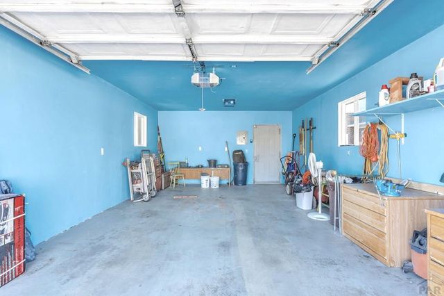 228 W 3rd St, Florence, CO 81226