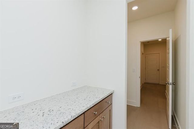 8345 Beryl Overlook Drive, Gainesville, GA 30506