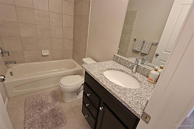 204 Sean Street 76, Brighton, MI 48116