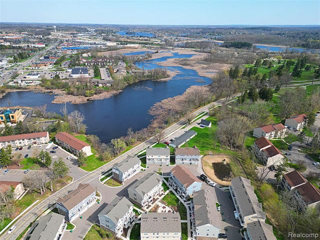 204 Sean Street 76, Brighton, MI 48116