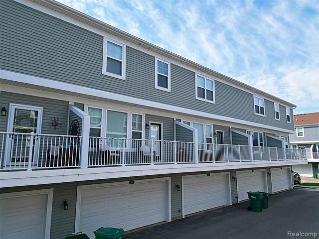 204 Sean Street 76, Brighton, MI 48116
