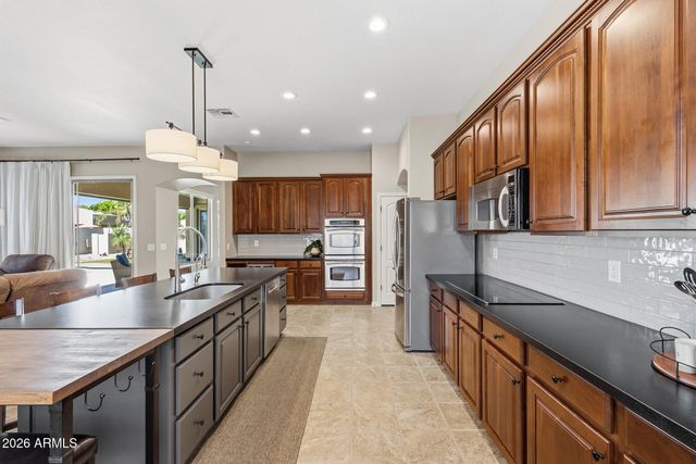 18077 W BANFF Lane, Surprise, AZ 85388