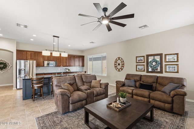 18077 W BANFF Lane, Surprise, AZ 85388