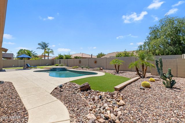 18077 W BANFF Lane, Surprise, AZ 85388