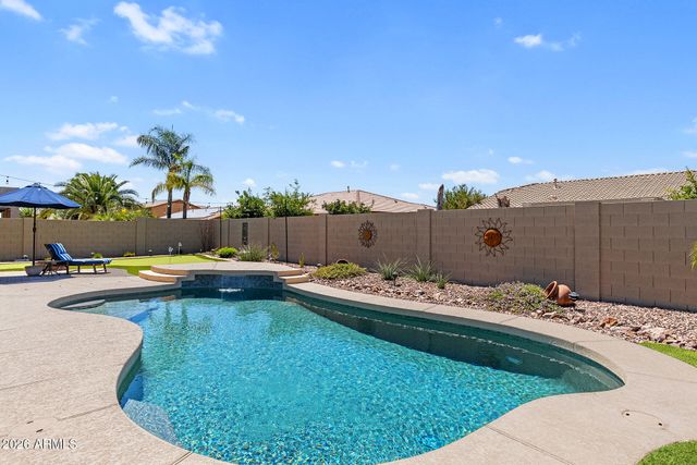 18077 W BANFF Lane, Surprise, AZ 85388