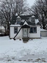 11748 Carney Street, Warren, MI 48089