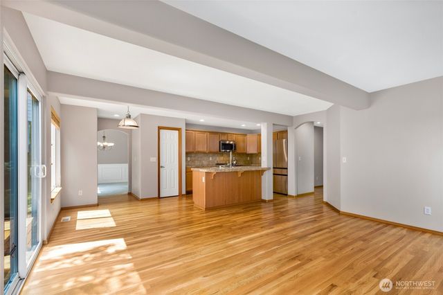 308 170th Place SE, Bothell, WA 98012
