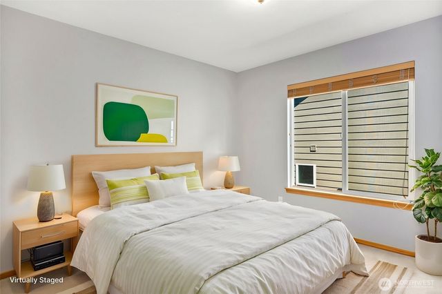 308 170th Place SE, Bothell, WA 98012